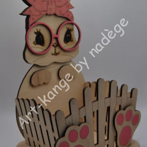 Panier lapin de Pâques modèle lapine.