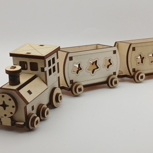 Train de Noël en kit bois 3 mm avec locomotive et 2 wagons – Décoration sapin | Art-kange by Nadège
